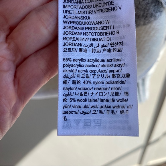 EUC Women’s Calvin Klein Jeans Boxy Grey & Cream Striped Turtleneck Sweater S - Picture 5 of 6